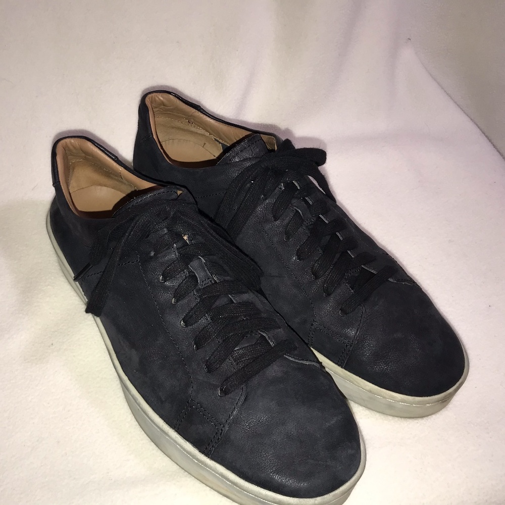Vince Black Leather Sneakers